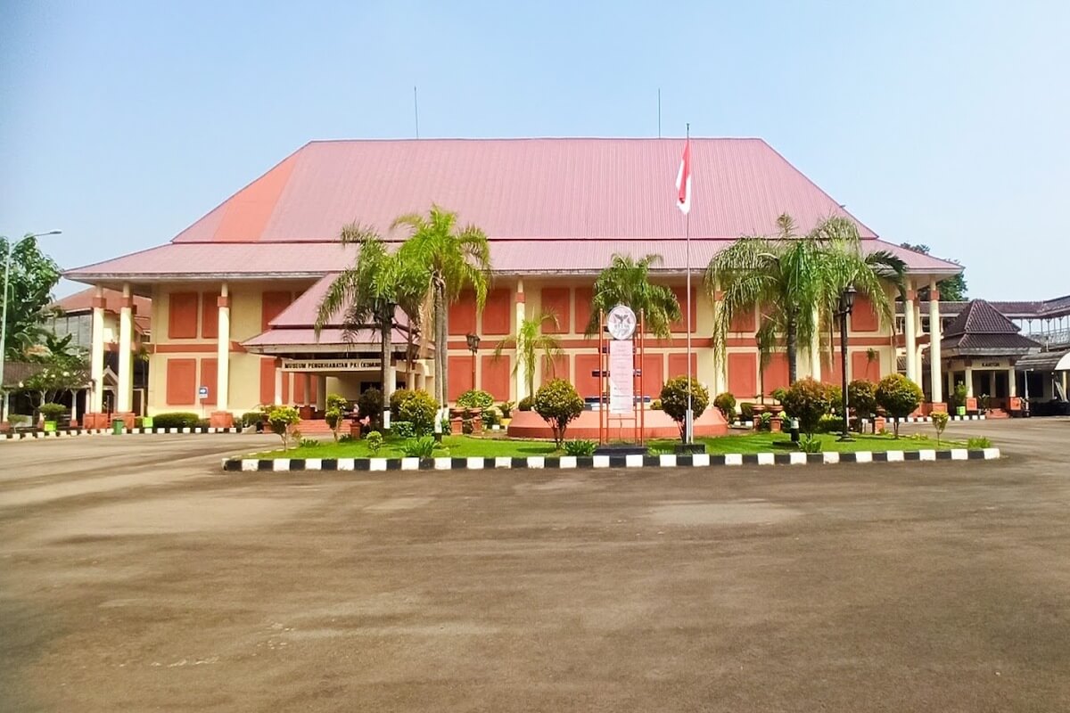 Gedung Museum Pengkhianatan PKI