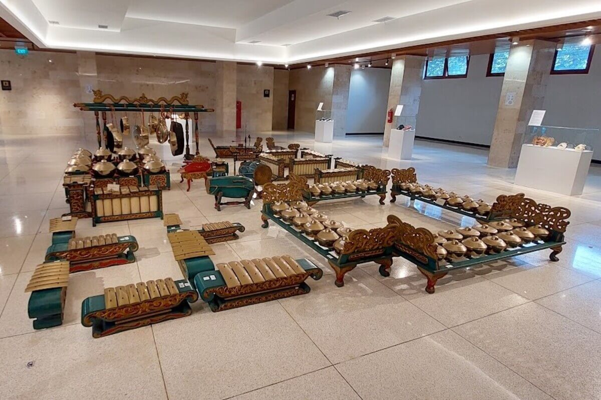 Alat Musik Gamelan