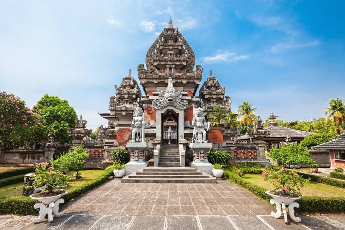 Gedung Museum Indonesia